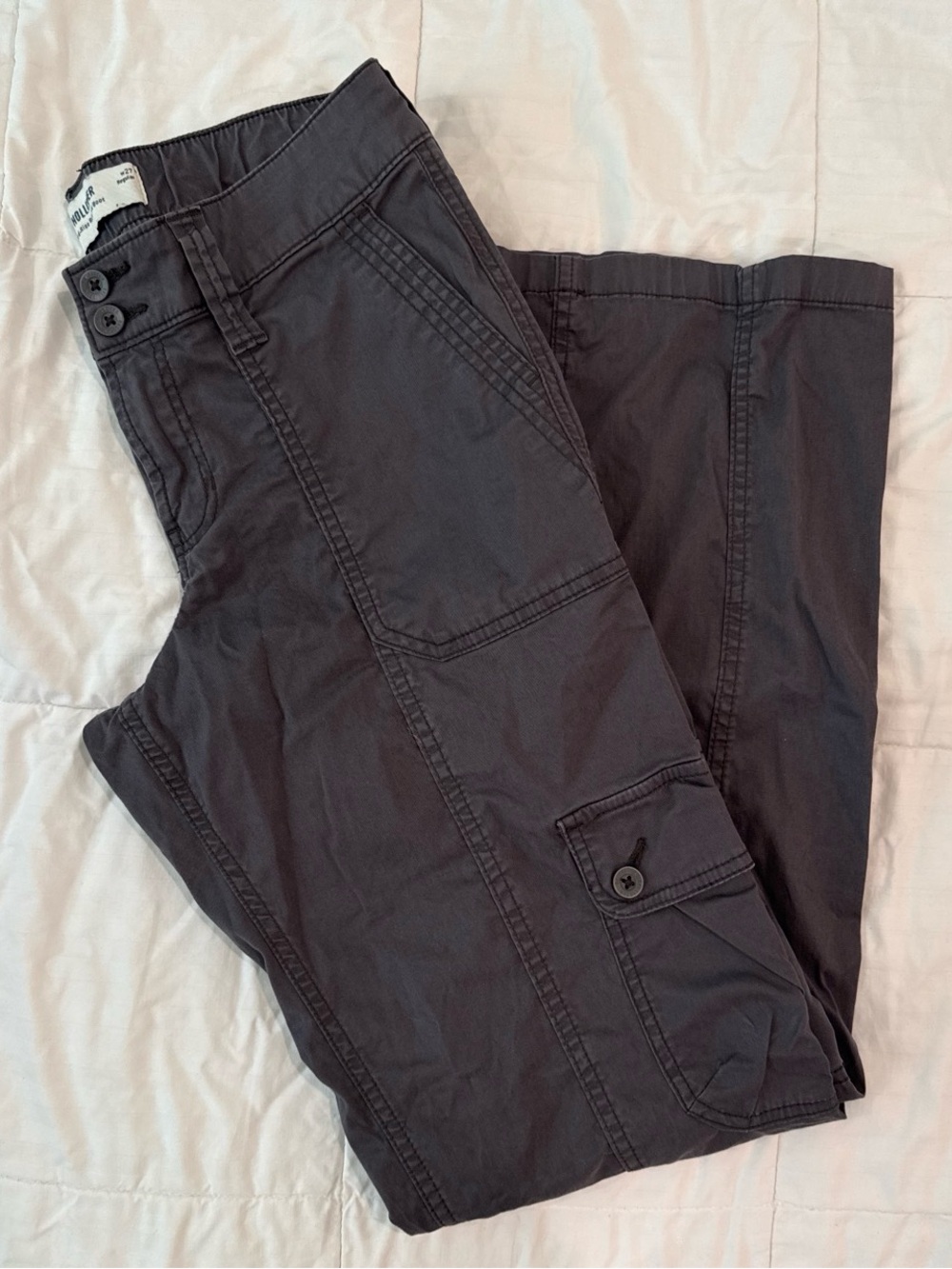 Hollister Women’s Charcoal Boot Cut Cargo Pants